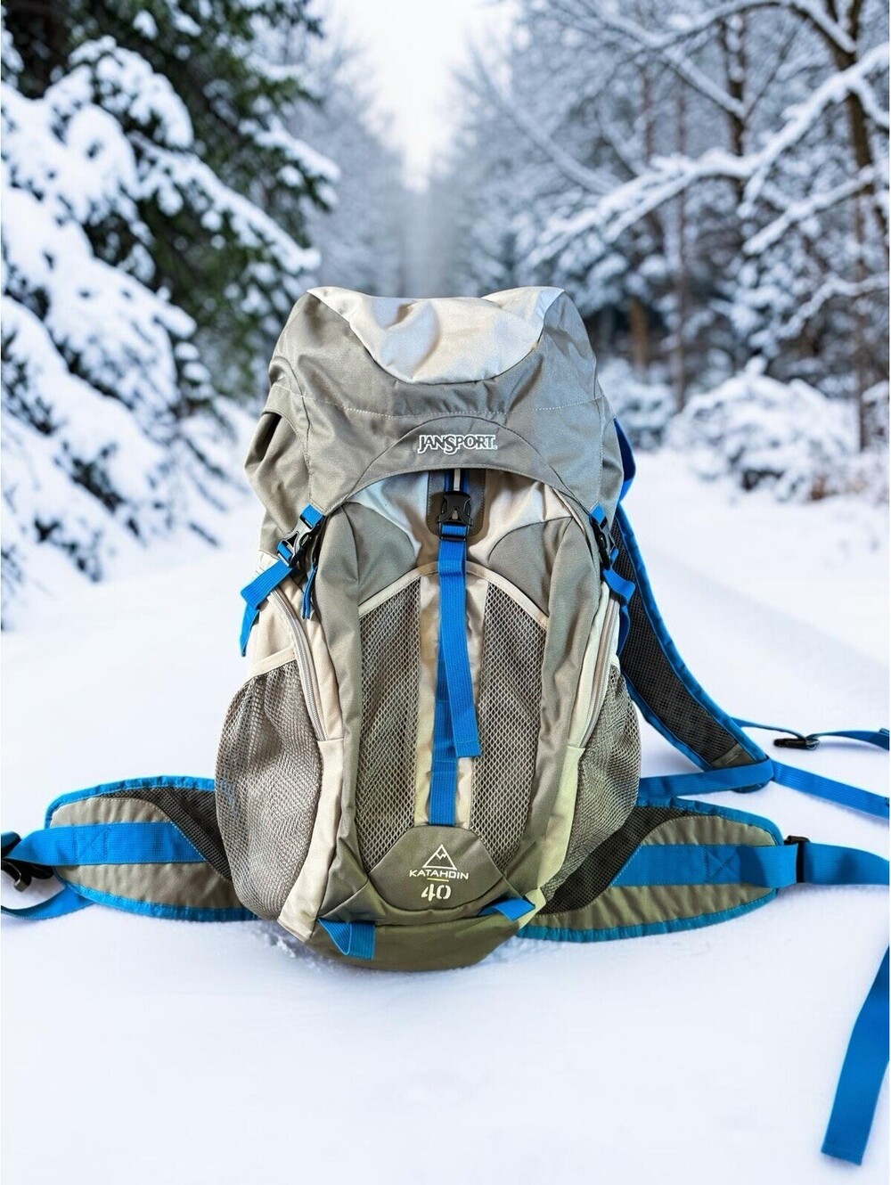 NWOT Jansport Katahdin 40L backpack, Blue And Grey Hiking, Carry On, Travel